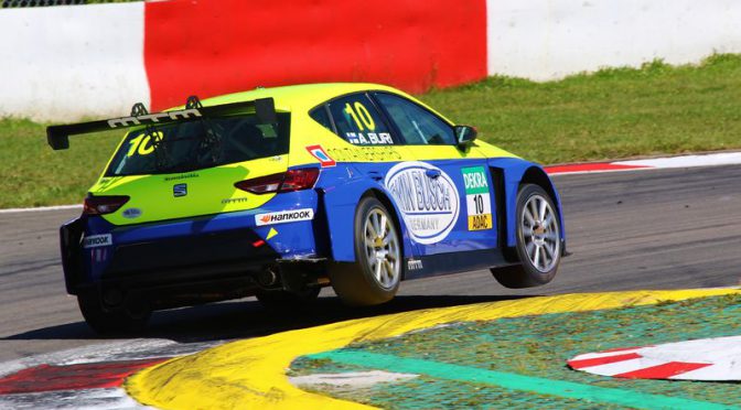 Antti Buri gewinnt spektakuläres erstes Rennen der ADAC TCR Germany in Zandvoort